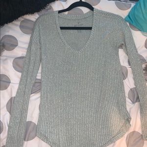 American Eagle Ribbed Long Sleeve V-Neck